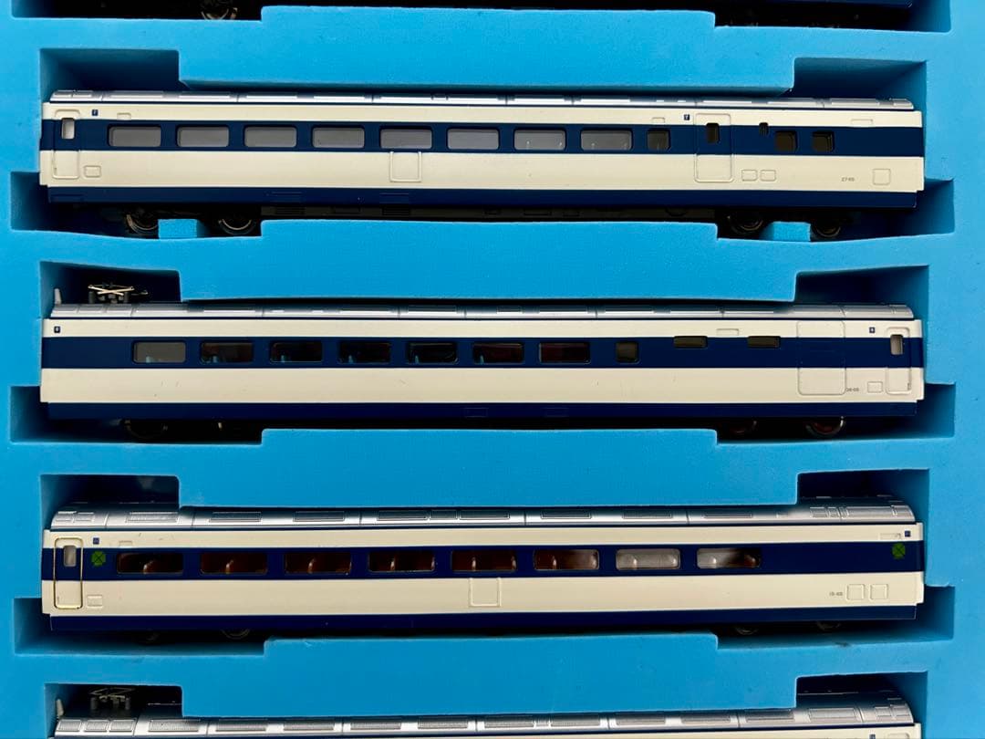 マイクロエース 東海道・山陽新幹線 0系新幹線（大窓）18次車「ひかり号」16両