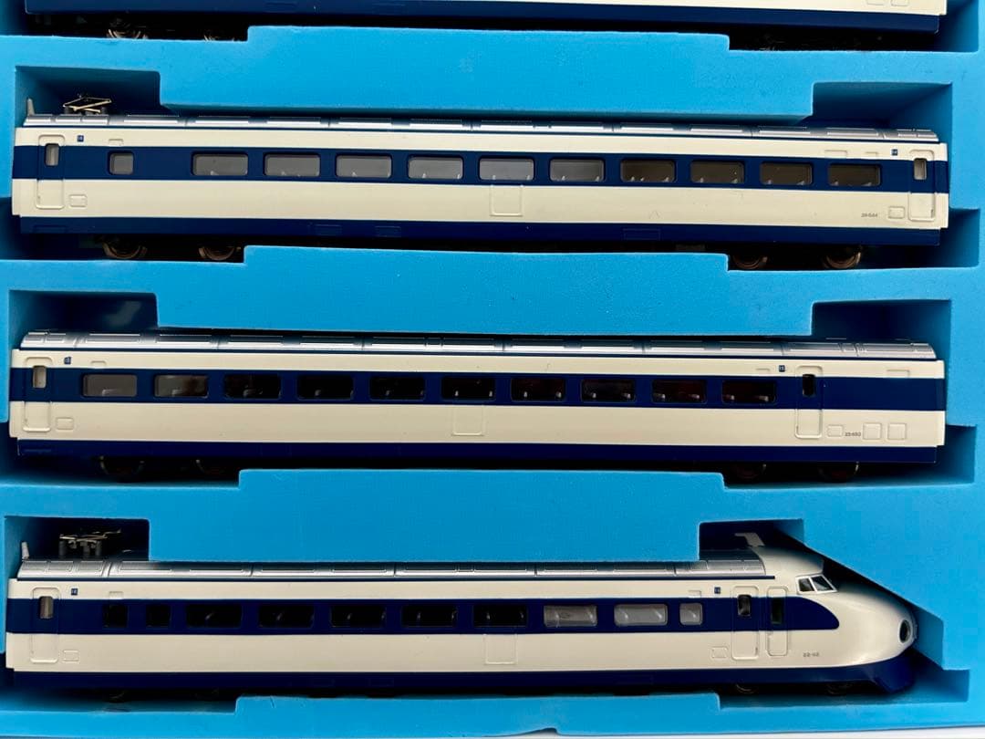 マイクロエース 東海道・山陽新幹線 0系新幹線（大窓）18次車「ひかり号」16両