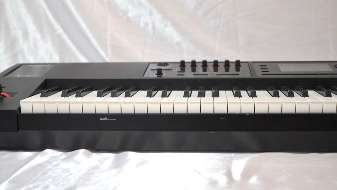 Roland FA-08 シンセサイザー ローランド