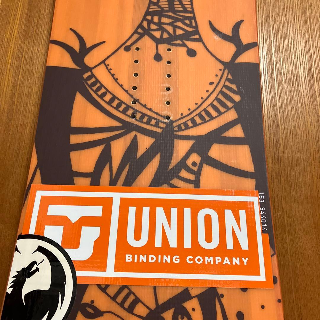 42 SLASH スラッシュ　gigiruf ギギラフ　スノーボード　板　ボード