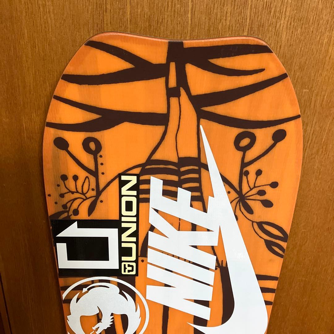 42 SLASH スラッシュ　gigiruf ギギラフ　スノーボード　板　ボード