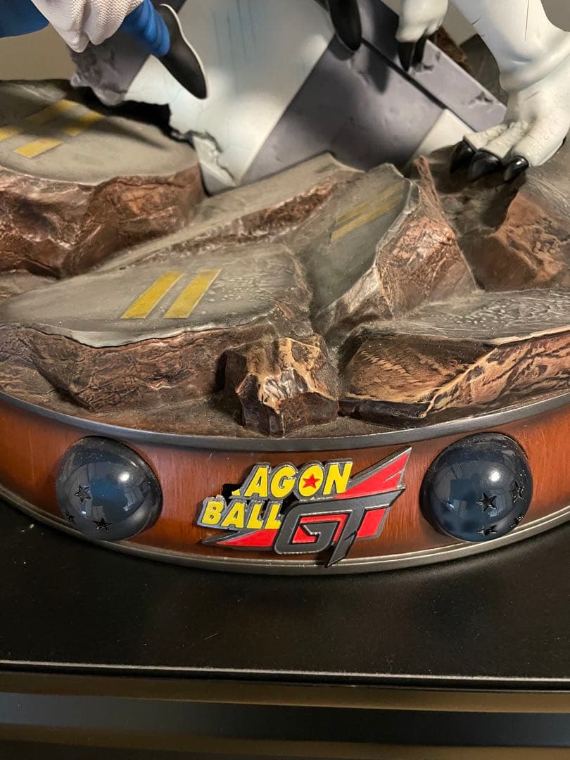 ドラゴンボール ガレージキット ゴジータ4VS超一星龍