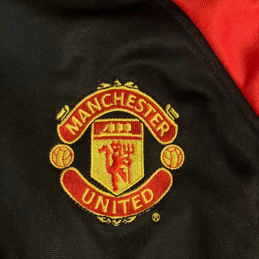 マンチェスターユナイテッド トレーニングジャージ上下セット
