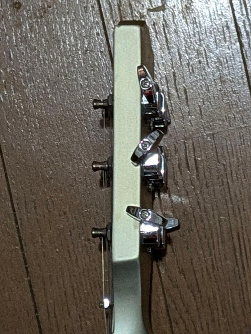 グラスルーツ Grass Roots レスポールタイプ ロック式