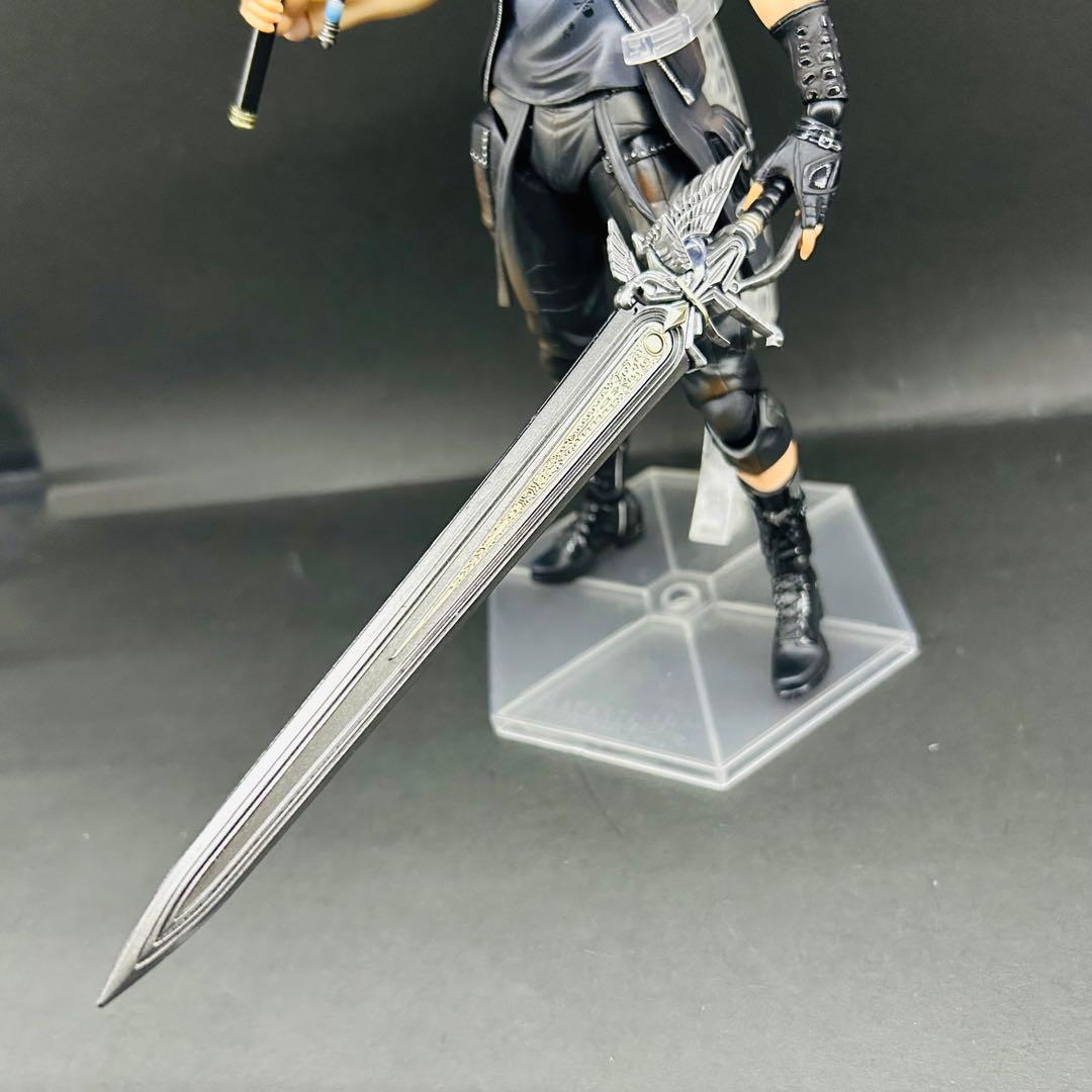 プレイアーツ改 FINAL FANTASY XV ノクティス フィギュア