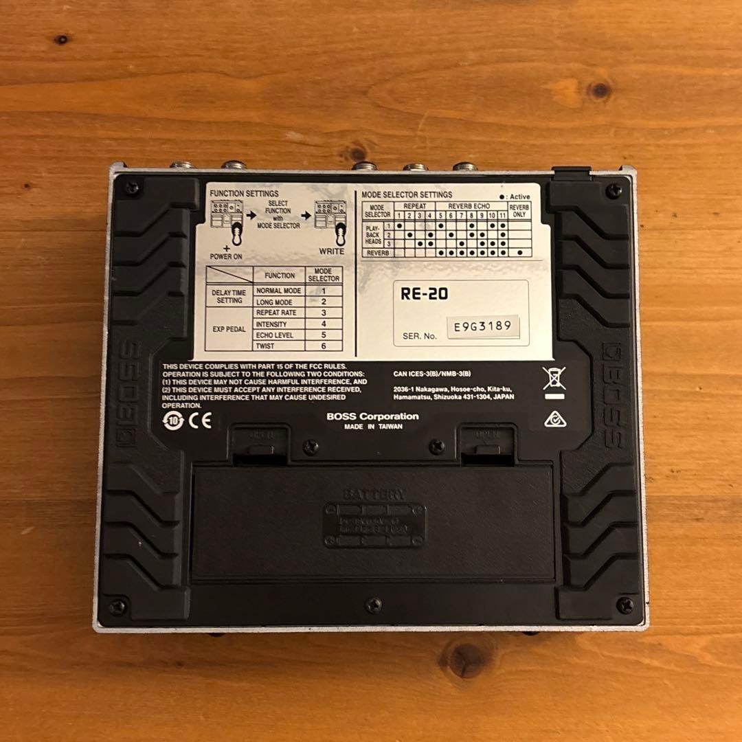 ギター BOSS RE-20 SPACE ECHO