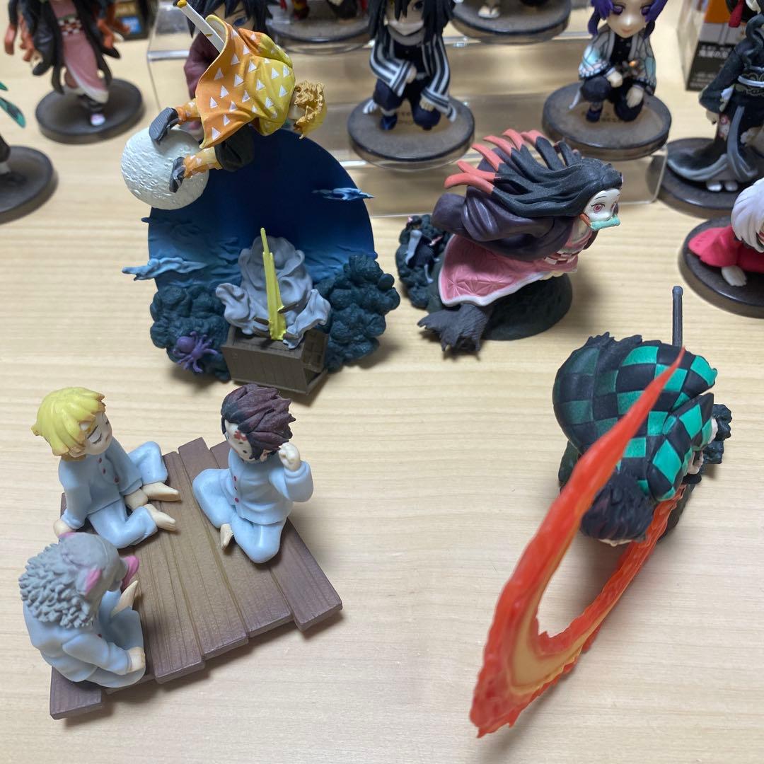 鬼滅の刃ワーコレフィギュアまとめ売り　ジオラマフィギュアまとめ売り　引退品