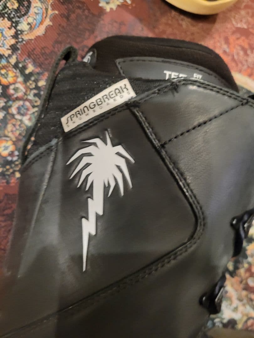 THIRTYTWO サーティーツー スノーボードブーツ スノボブーツ