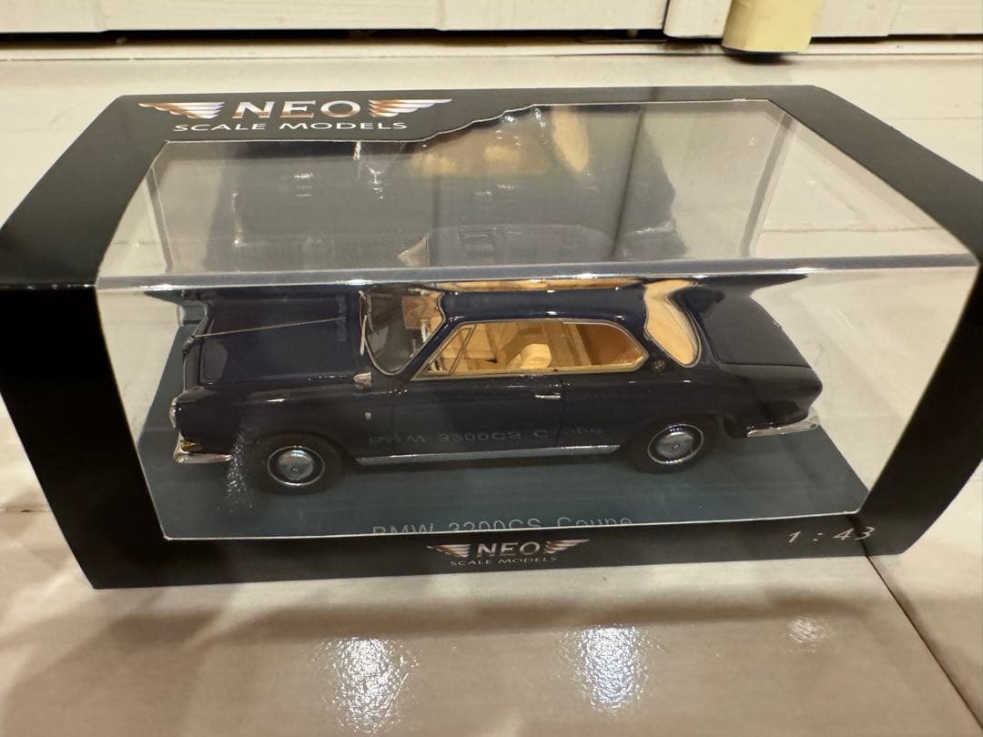  3200CS Coupe ミニカー Neo 1/43