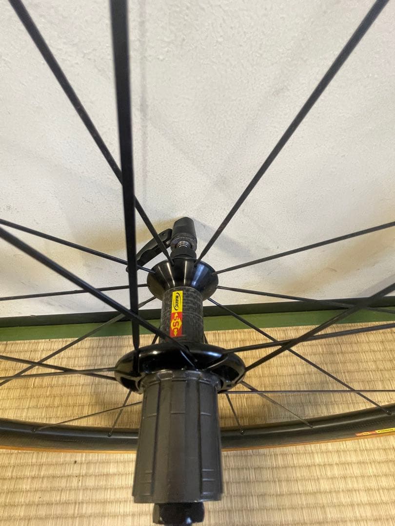 MAVIC COSMIC CARBONE 40 TU マビック　リアのみ