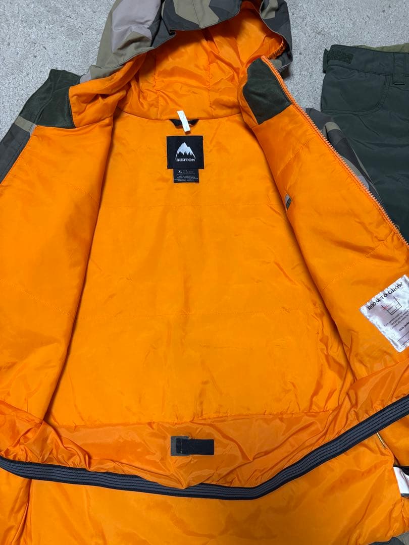 BURTON バートン 迷彩スキーウェア スノーボードウェア 160上下