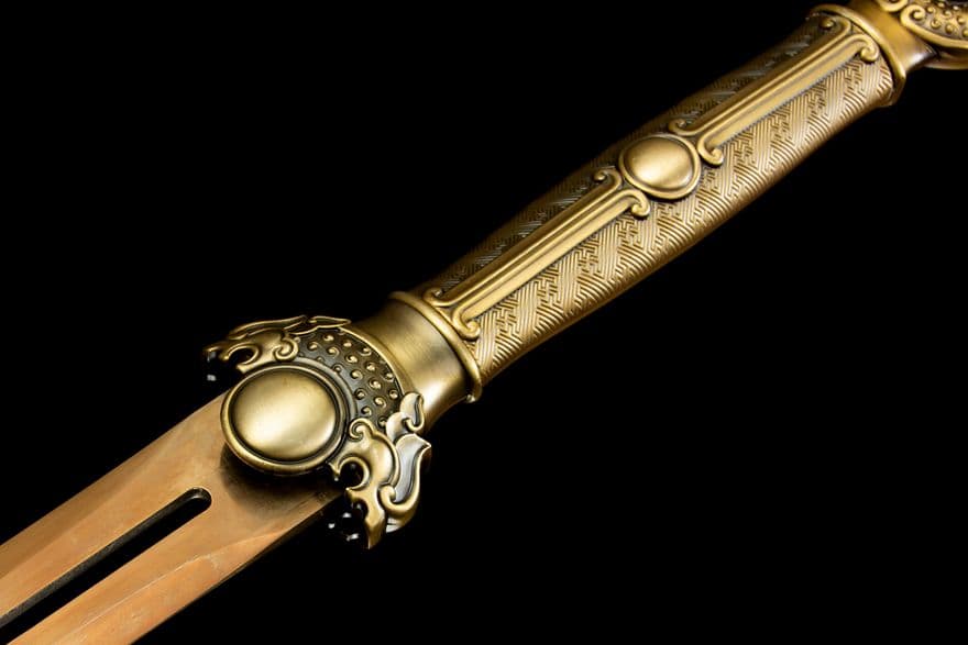 古兵器   武具　刀装具　日本刀　模造刀   居合刀  黄金聖剣