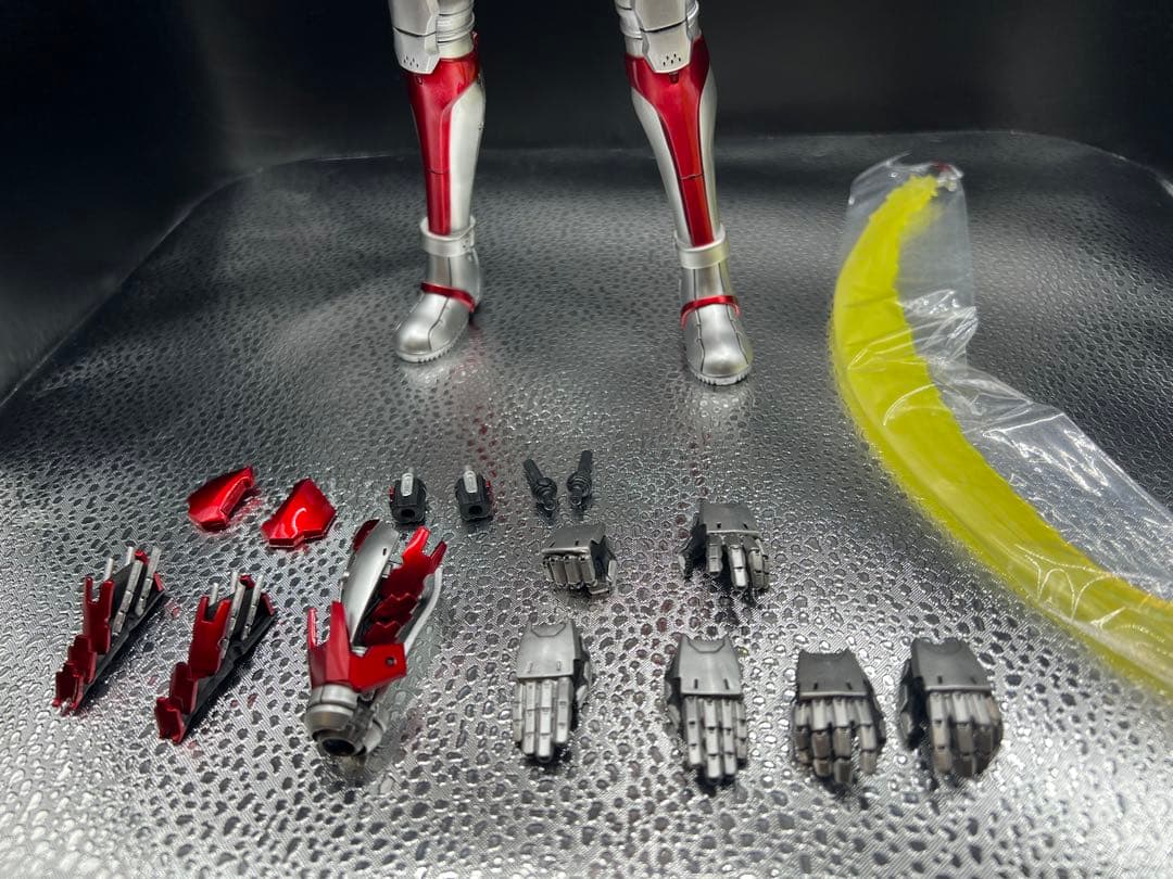 特撮 ULTRAMAN 1/6 ACE SUIT Anime Version 1/6