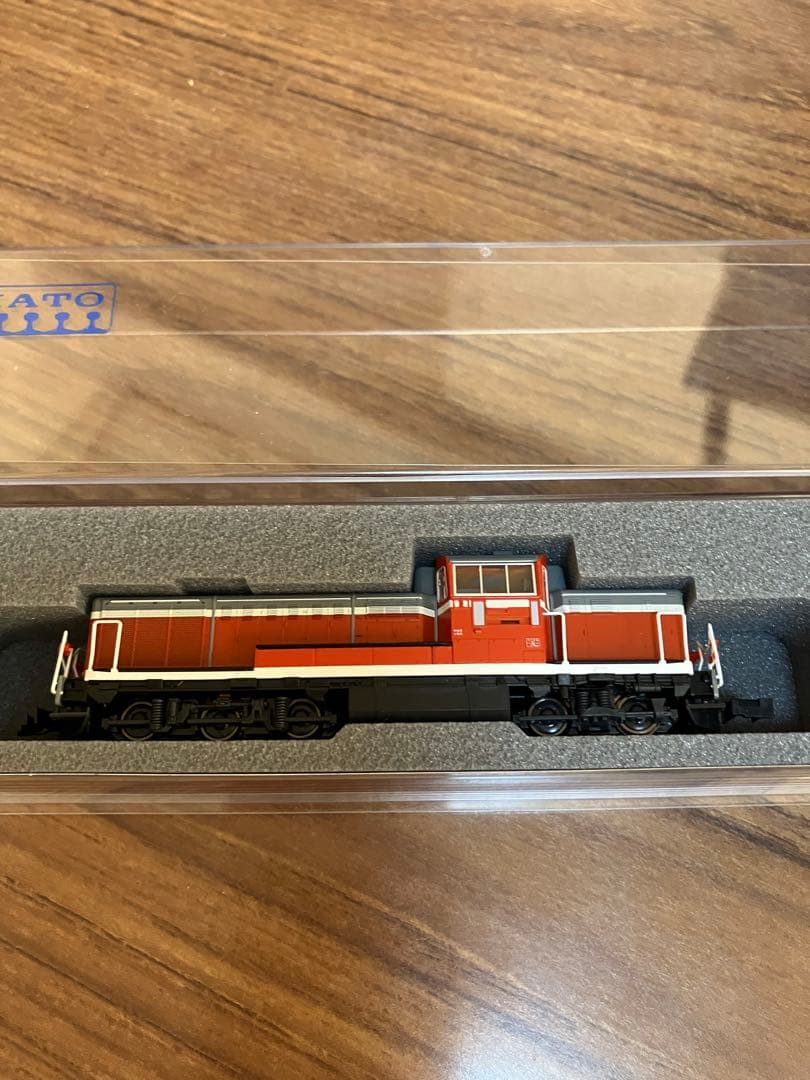 KATO DE10型機関車 7011-1 Nゲージ