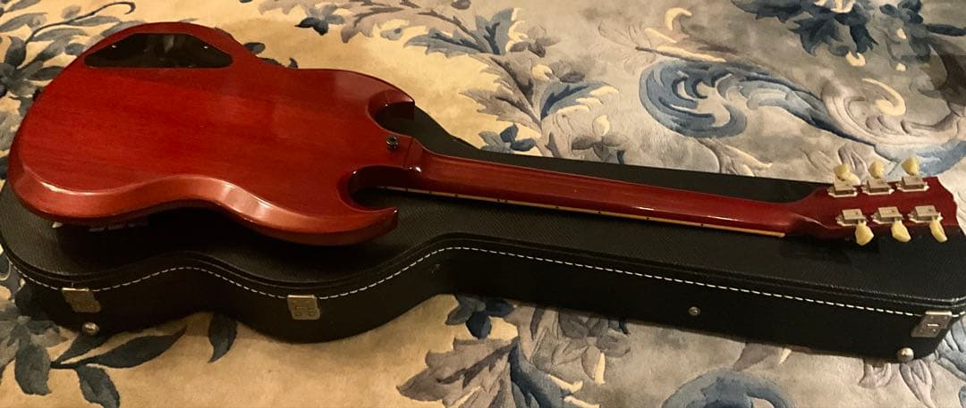 ソ*ラ様 Gibson SG Standard エレキギター 赤色 ハードケース