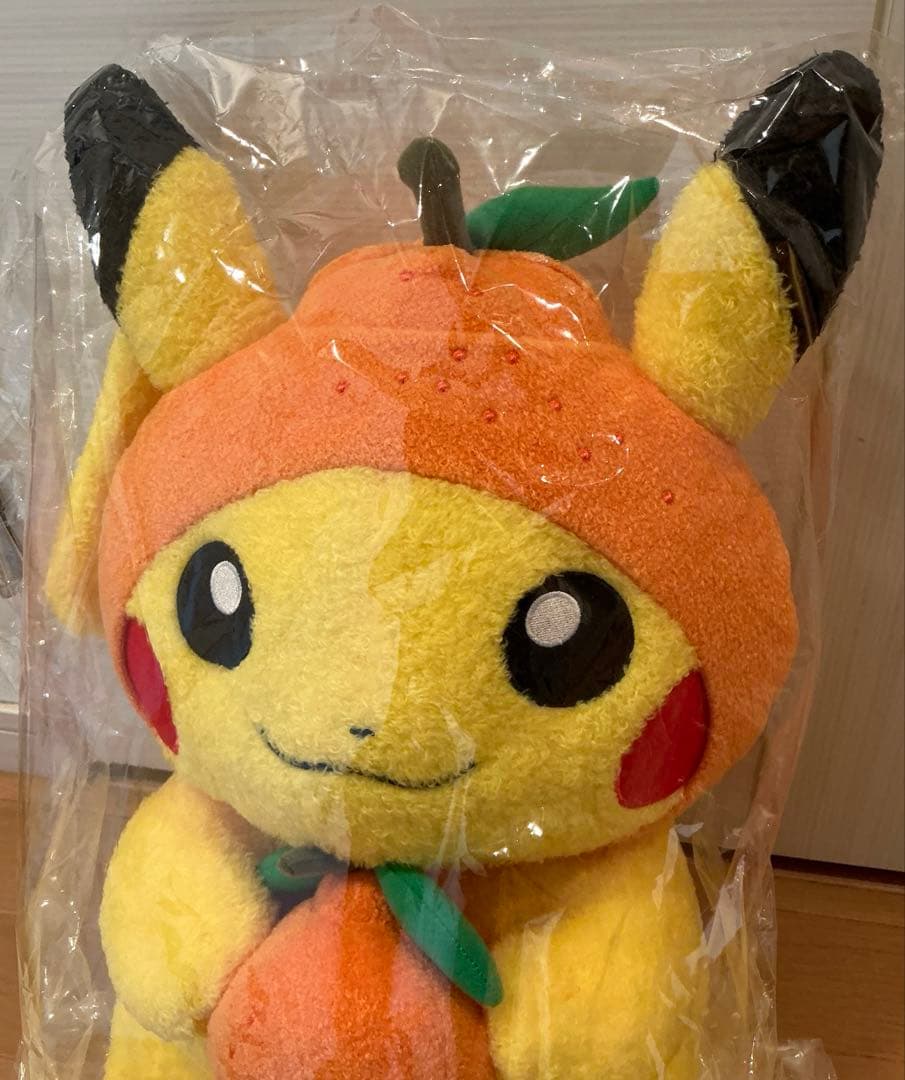 ポケモン big ピカチュウ ぬいぐるみ 韓国済州限定 チェジュ島　みかん