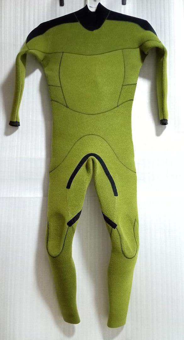 ウェットスーツ 5ミリ エアタイト 冬 ウィンター 黒 水色 ラバー サーフィン