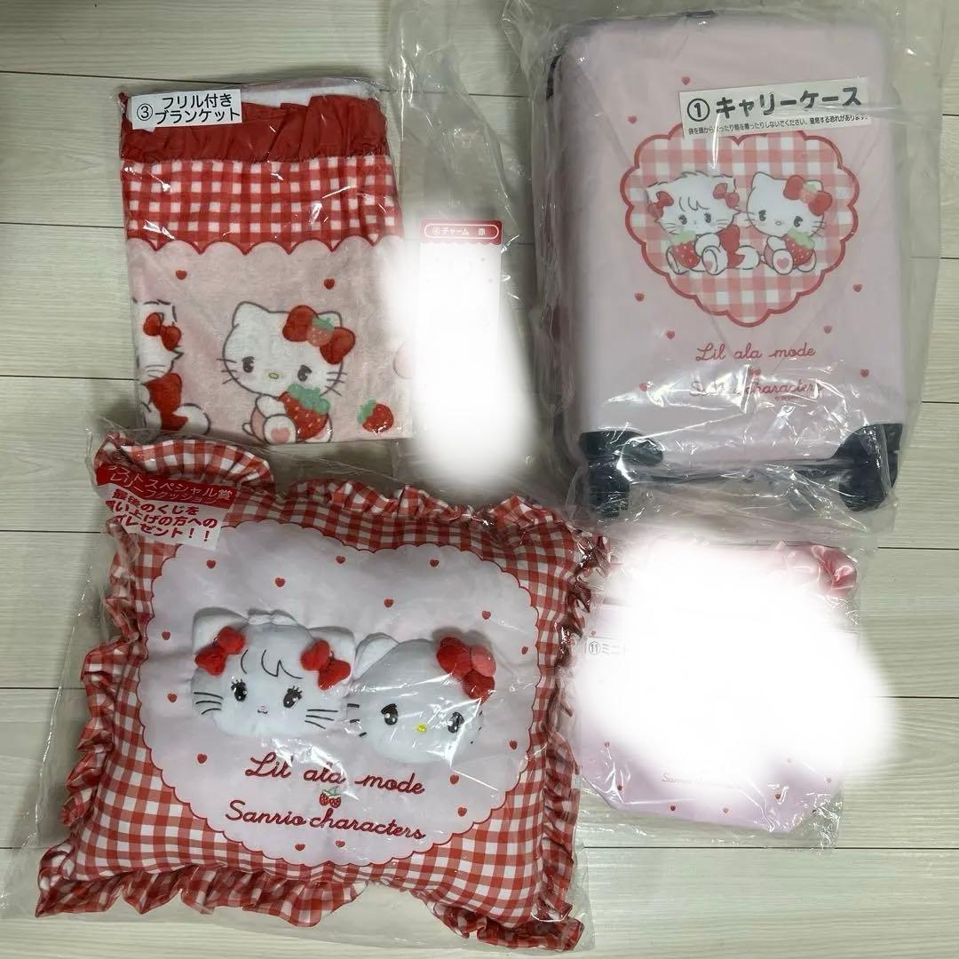 リルアラモード　サンリオ当りくじ　5点セット