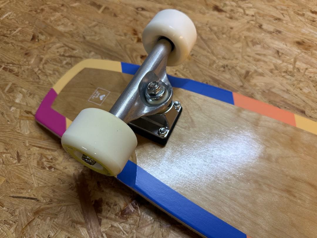 ROXY スケートボード 新品