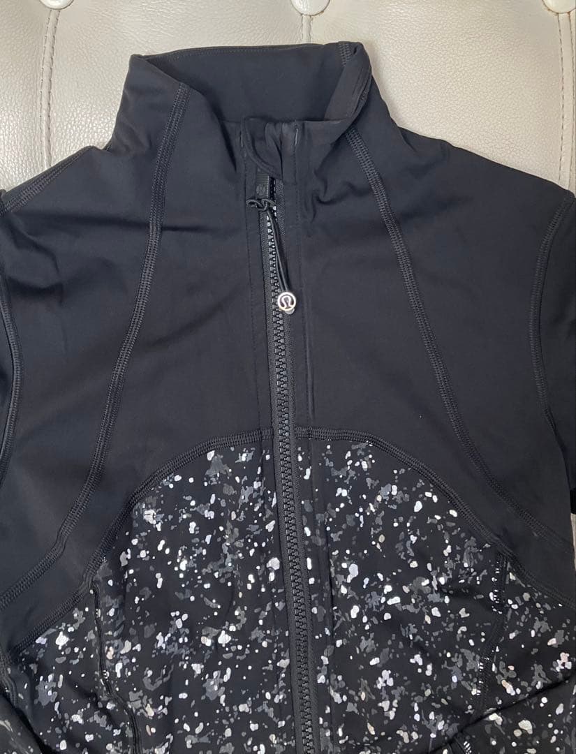 ルルレモン　ジャケット　サイズ2