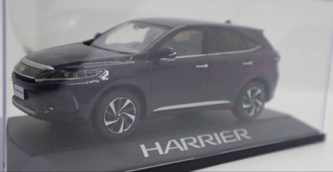 1/30 トヨタ ハリアー HARRIER　非売品ミニカー(4)220