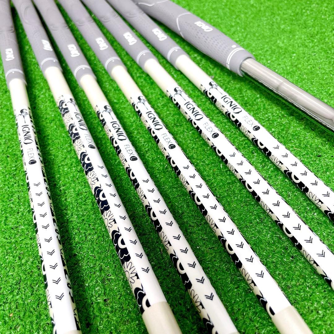 ほぼ未使用品！イグニオ　レディースゴルフセット 7本セット　初心者　おまけ付