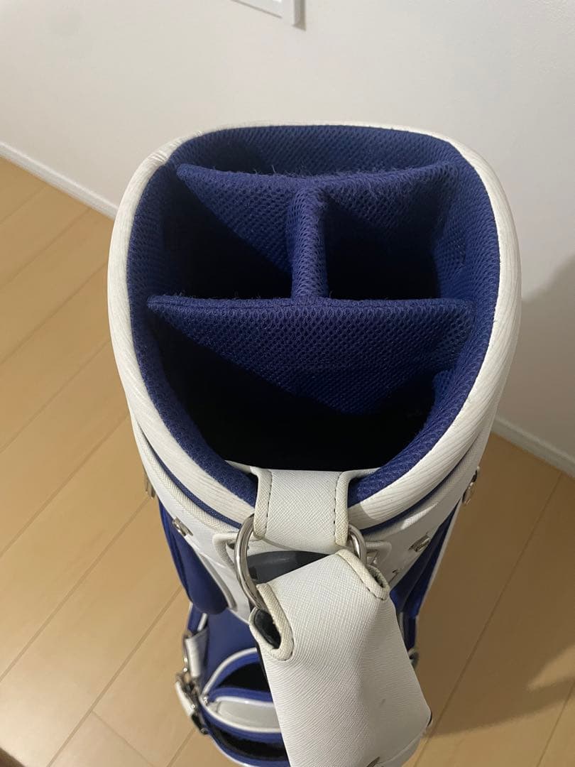 LEXUSディーラー限定　キャディバッグ ホワイト/ブルー