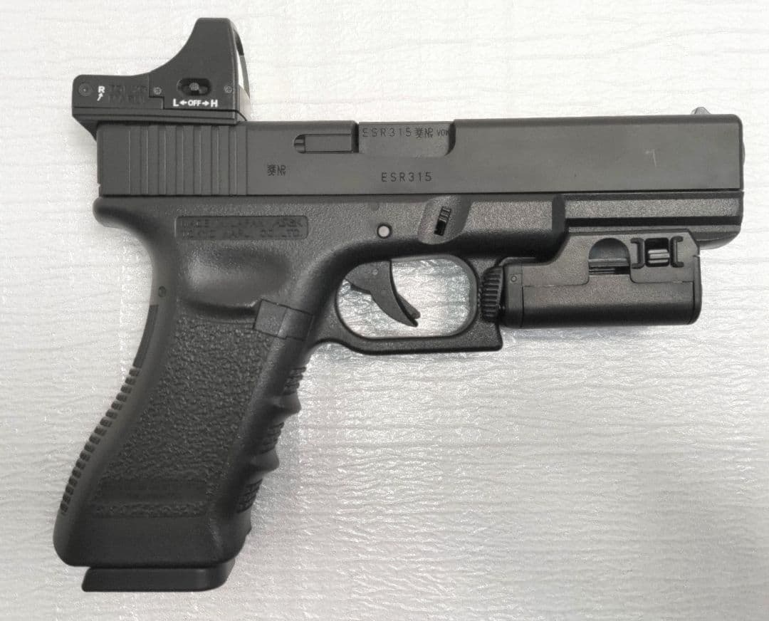 東京マルイ グロック18C ガスブロ・サイト・サイトマウント・ライト 美品