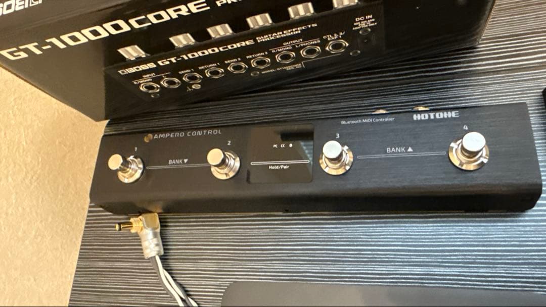 BOSS GT-1000CORE マルチエフェクター　付属品多数