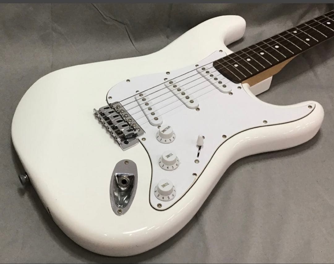 Mavis メイビス　エレキギター　ストラトキャスター　Stratocaster