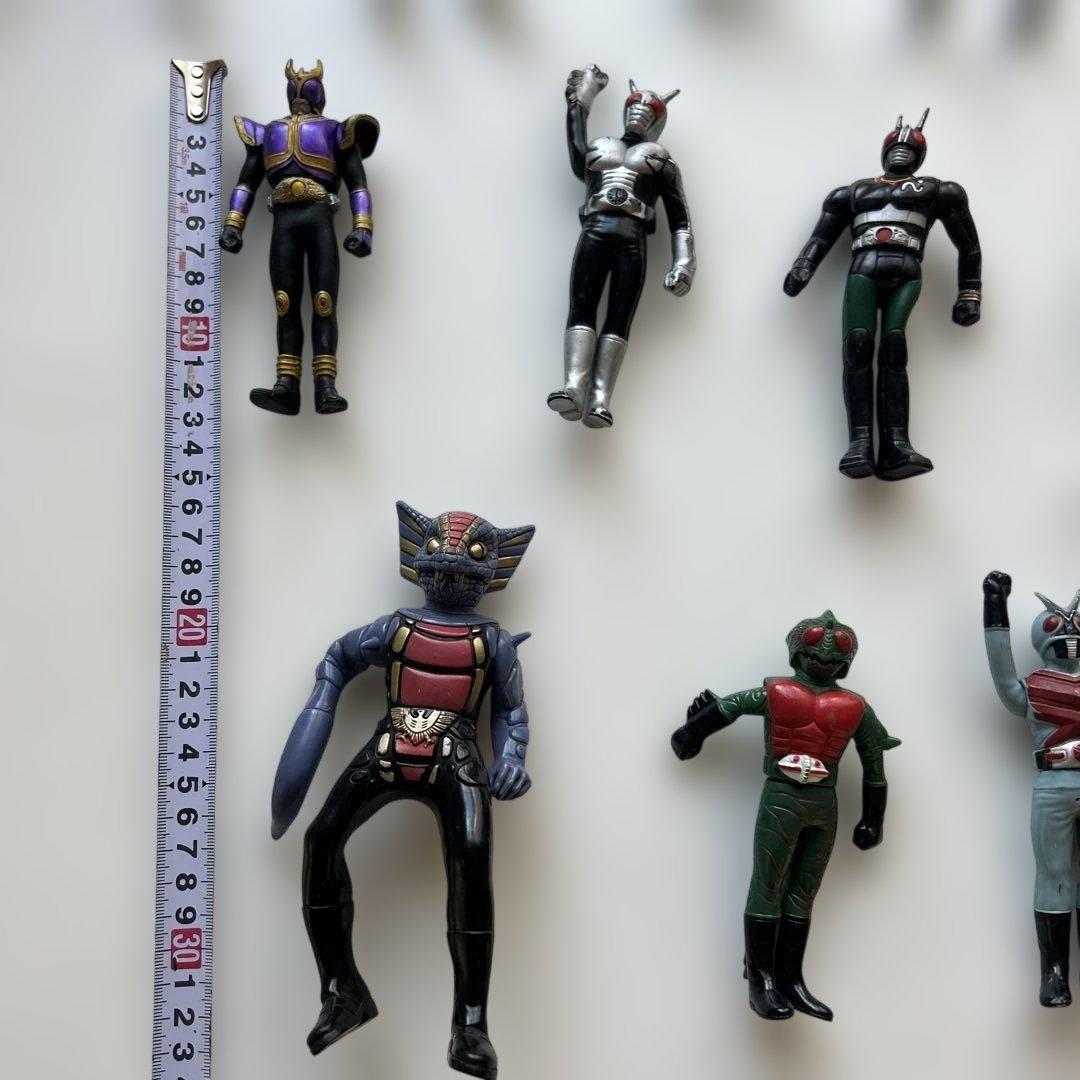 仮面ライダー　ソフビ／フィギュア　16体