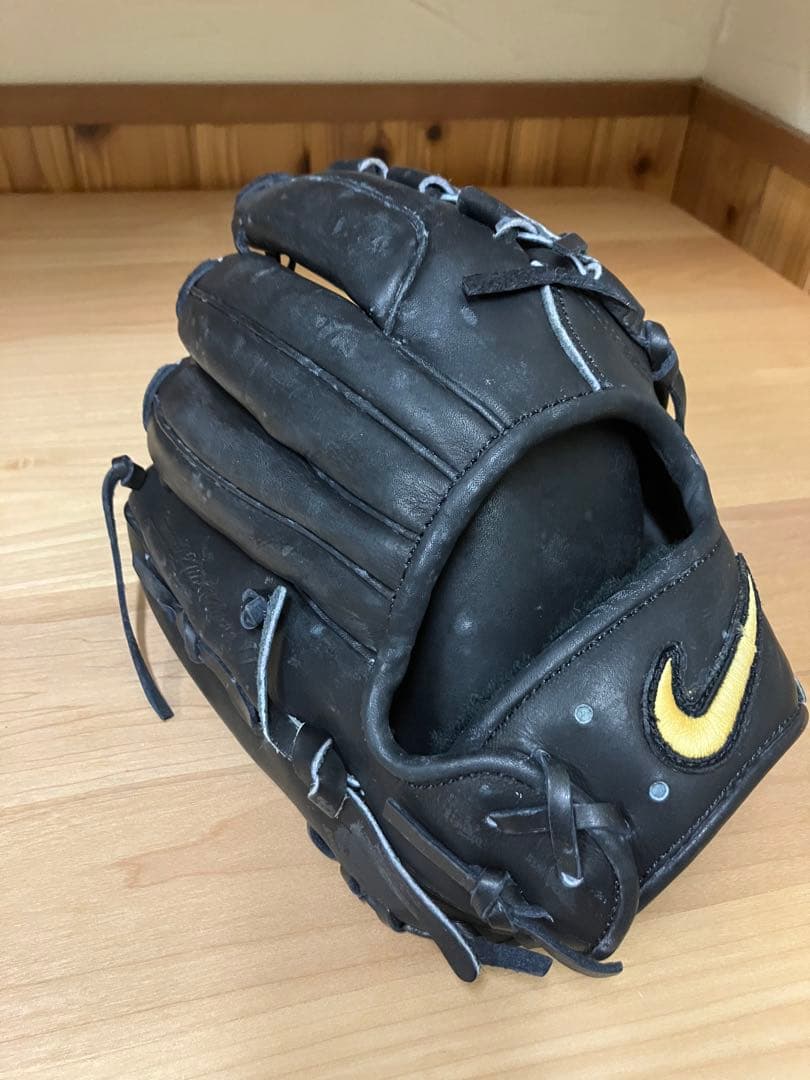 ナイキ　硬式　グローブ　右投げ　内野手　外野手　ダイヤモンドエリート　vapor