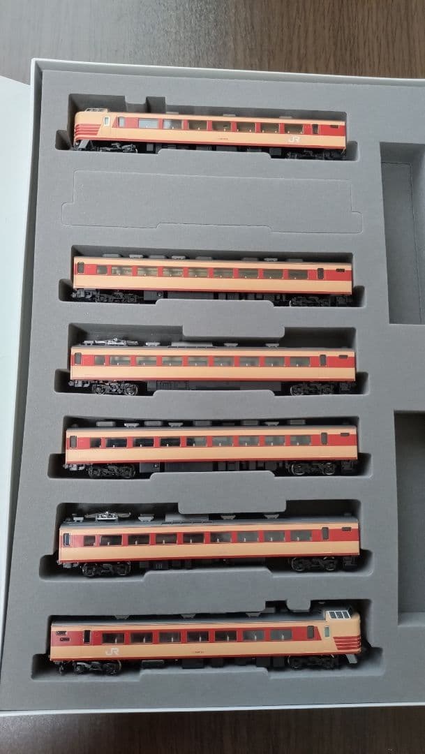 トミックス　JR189系電車(M51編成・復活国鉄色・特急マークなし)セット
