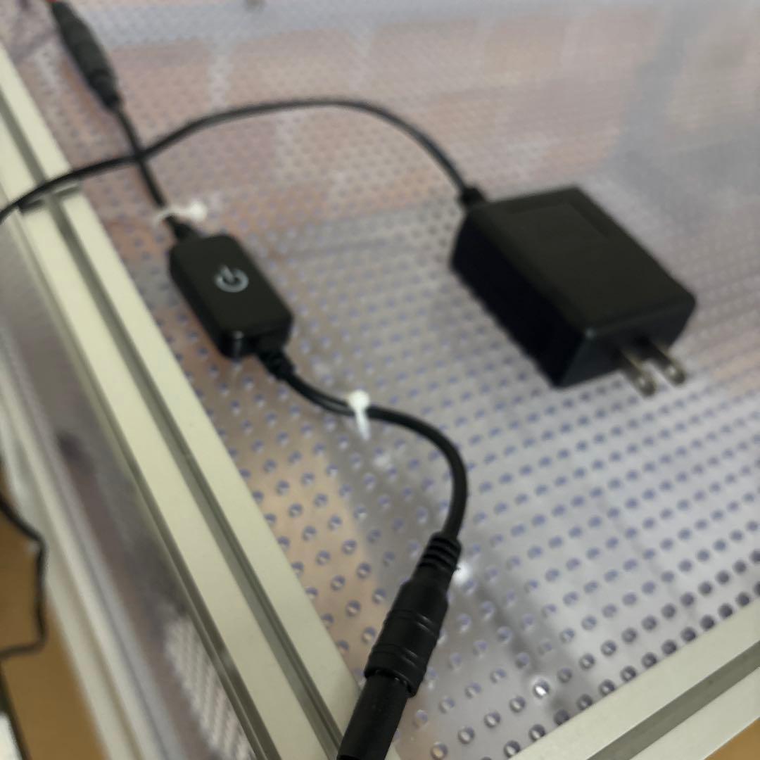 小動物ケージ　ハリネズミ　二階建てケージ　ライト付き