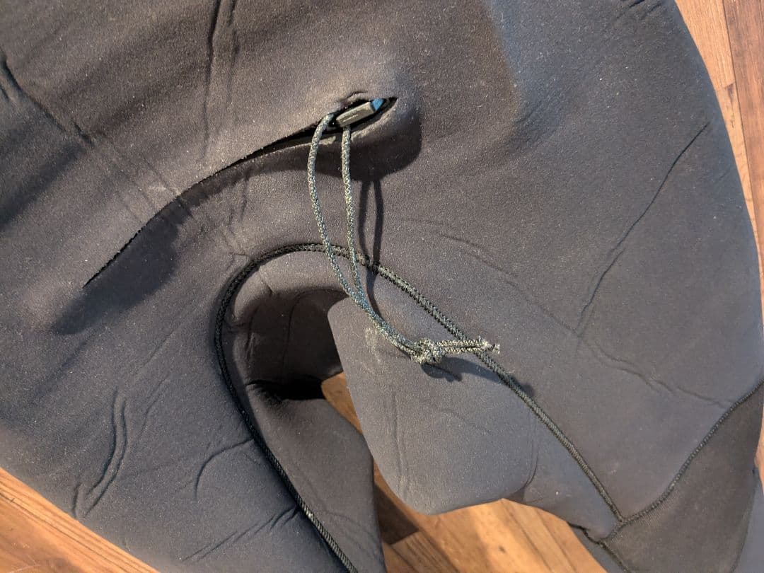 真冬対策✨RASHブーツ付きドライスーツ＆新品インナーセット　ML−Lサイズ程度