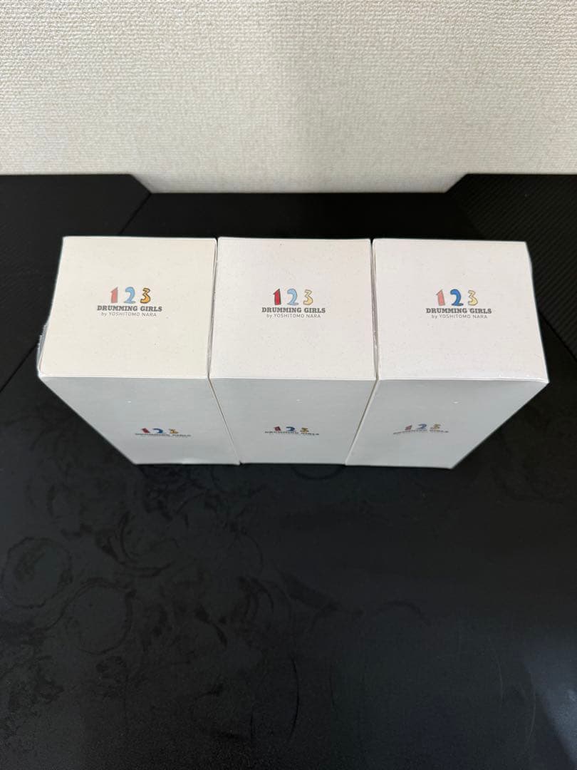 奈良美智　フィギュア3個セット　DRUMMING GIRLS