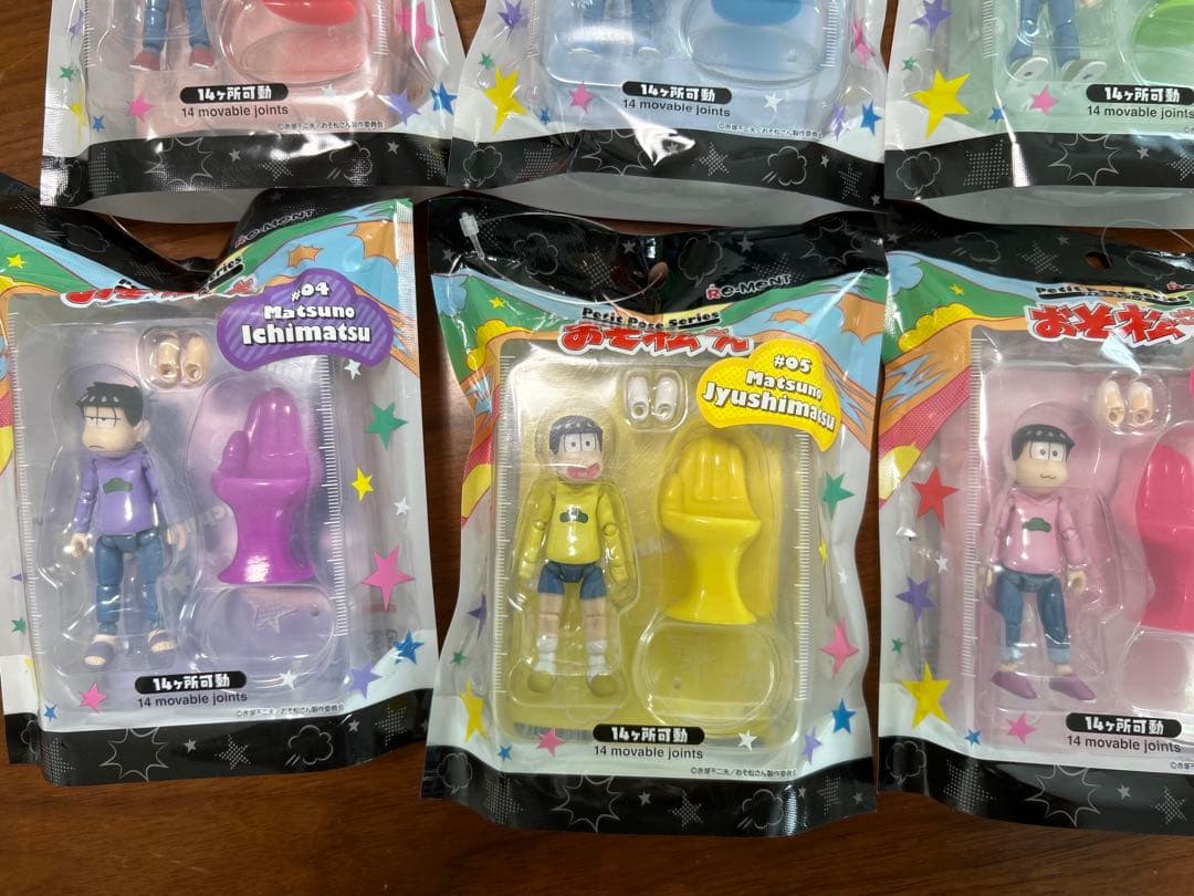 おそ松さん　フィギュア　プチポーズシリーズ　リーメント