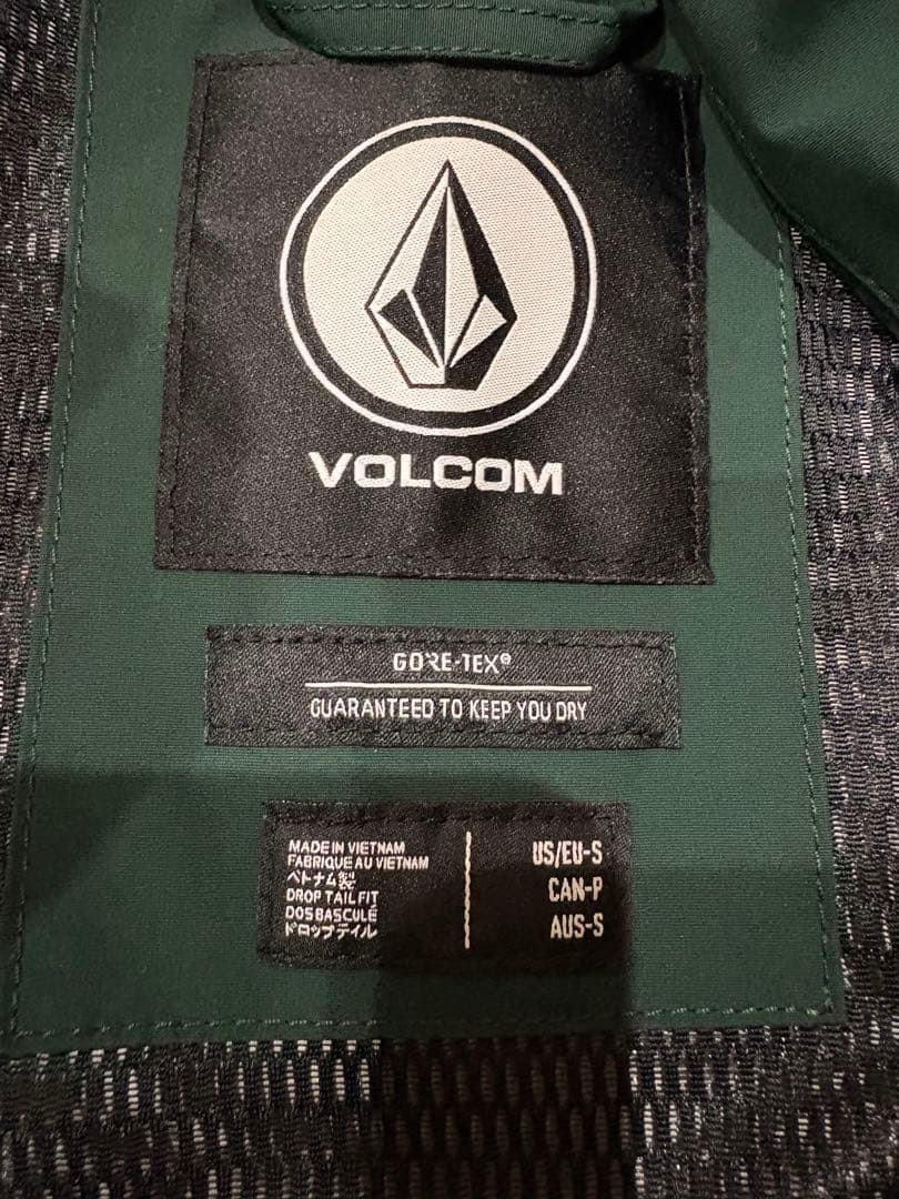 ボルコム　GORE-TEX JKT ダークグリーン DKG