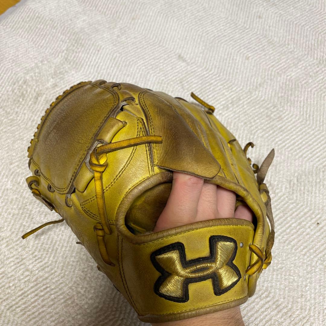 【最終】Under Armour 硬式グローブ QBB0019 ベージュ