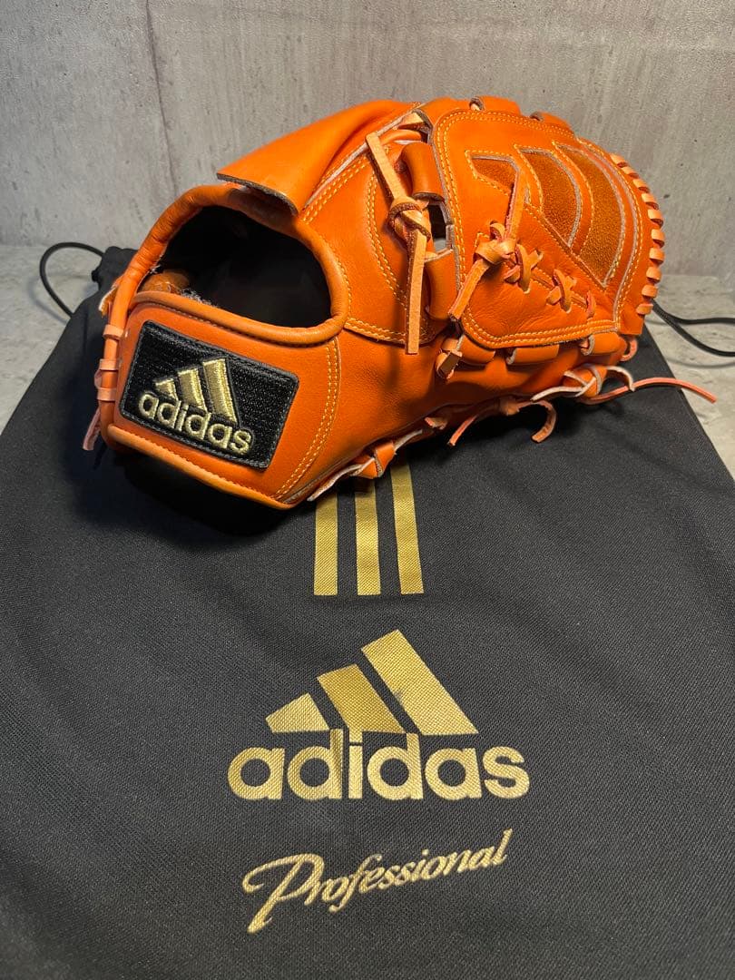 Toshi様 限定値下げ！adidas 硬式グローブ 投手用 斉藤和巳モデル