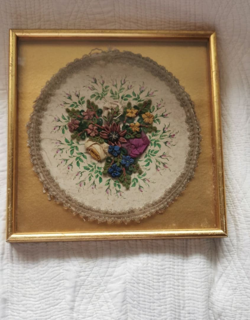 アンティーク シルクリボンアートフラワー＆手彩色ローズ ビーズレース＆金フレーム