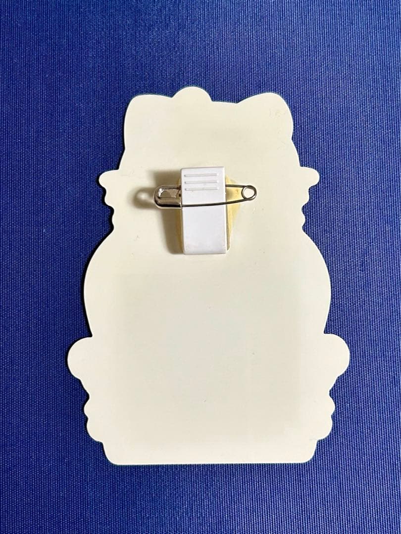 サンリオ　キティハッピーバースデーサンリオピューロランド ピンバッジ 非売品