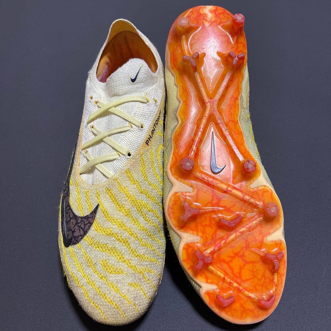 NIKEファントムGX FG SE 27CM