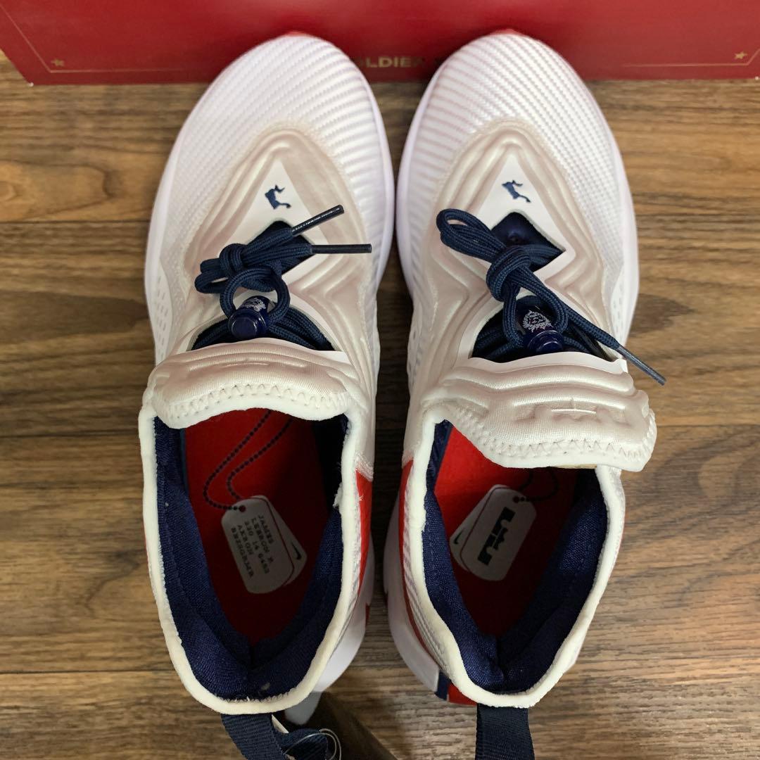 未使用 Nike LeBron Soldier 14 \"White/Red\"