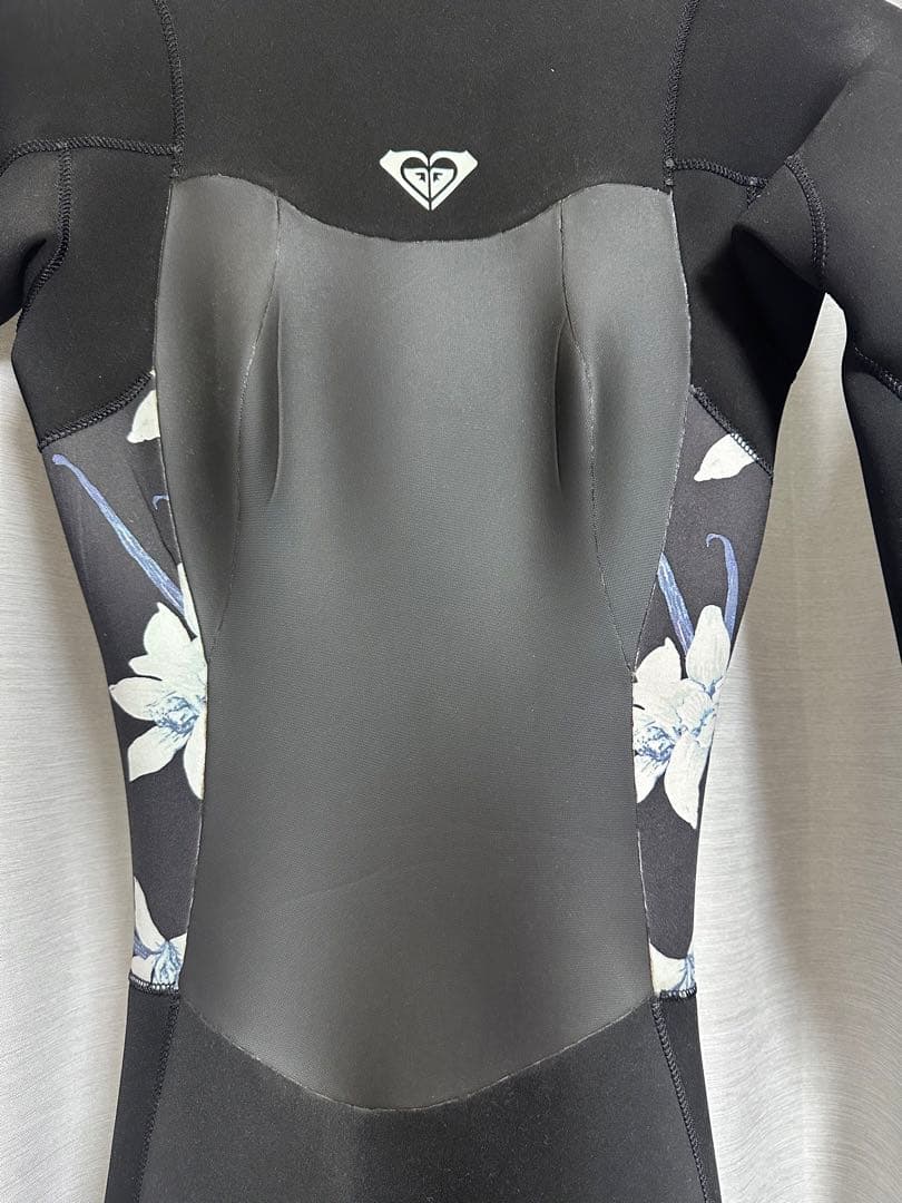 roxy ウェットスーツ Mサイズ