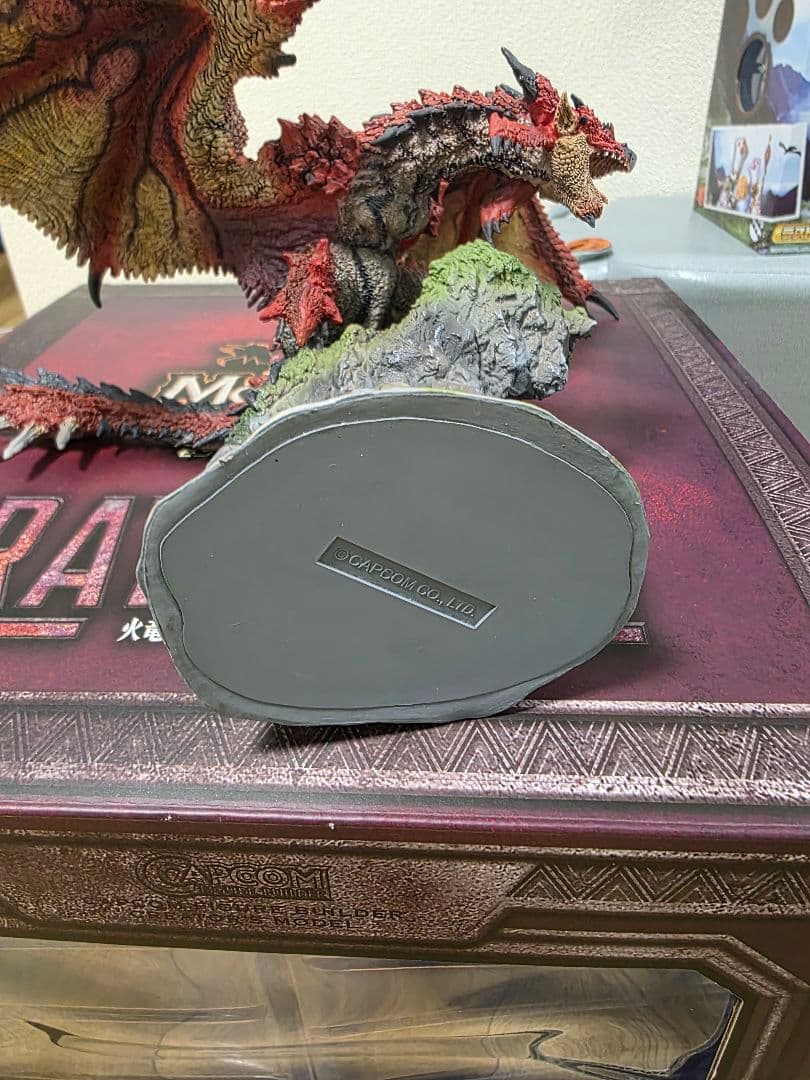 リオレウス　クリエイターズモデル　復刻版　箱あり