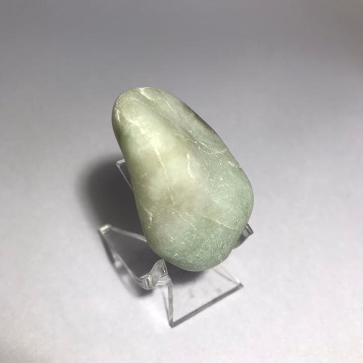 糸魚川翡翠原石【海岸】 46g