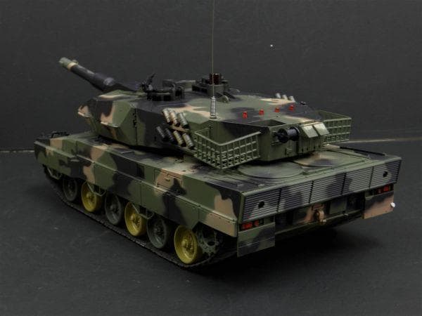技術基準適合証明済 Henglong 1/24 ドイツ レオパルト2 A5