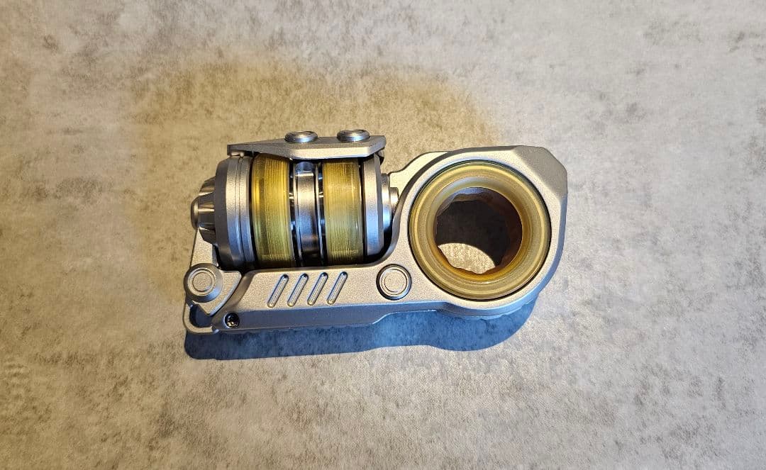 フィジェット EDC スタングレネード 音叉 金属製おもちゃ ケース付き