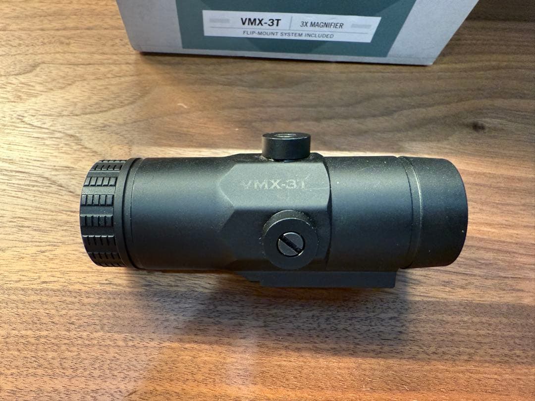 Vortex VMX-3T 3倍マグニファイア 実物
